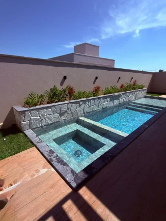 Sobrado Jardins Capri