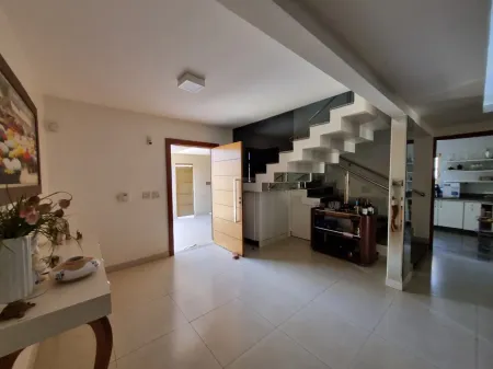 Sobrado Jardim Atlântico