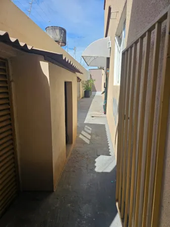 Sobrado no Jardim Atlântico