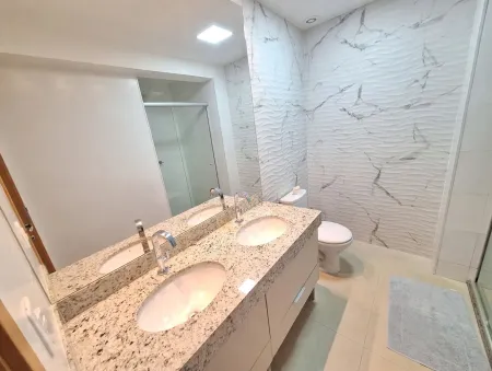Best Bueno Residence