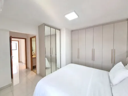 Best Bueno Residence