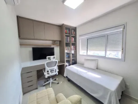 Best Bueno Residence