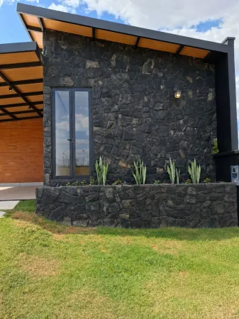Sobrado Jardins Versalhes
