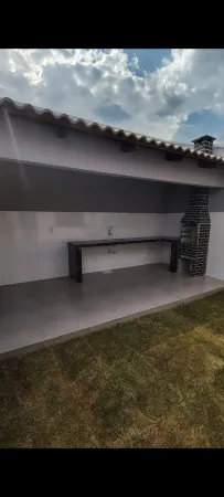 Casa Campos Dourados