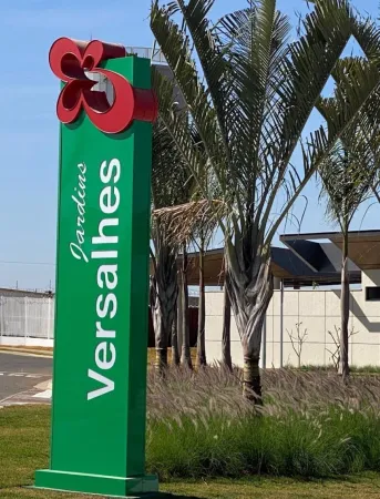 Lote Jardins Versalhes