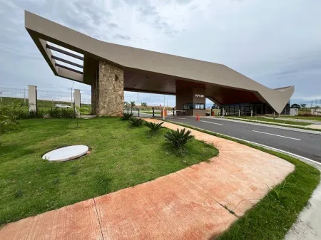 Lote no Vinhas Flamboyant