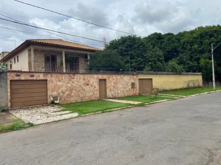 Sobrado Parque Acalanto