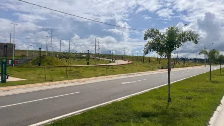 Lote Vinhas Flamboyant