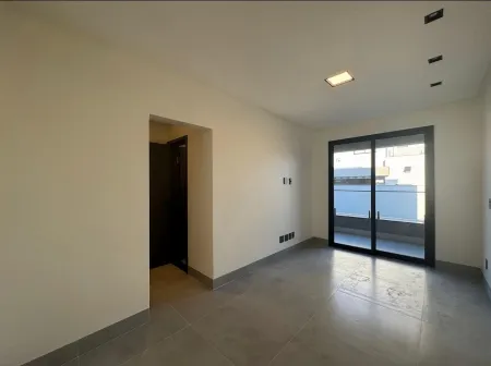 Sobrado Jardins Capri