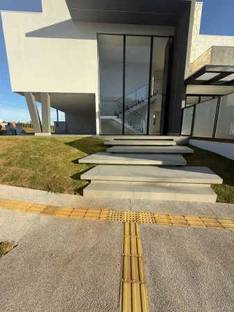 Sobrado Jardins Capri