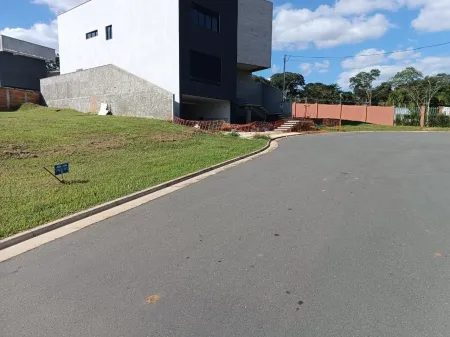 Lote Jardins Bolonha