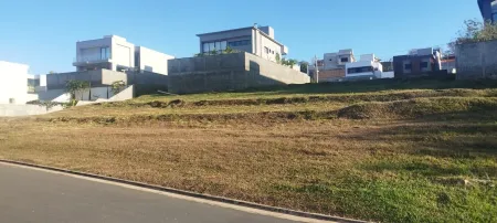 Lote Jardins Nápoles