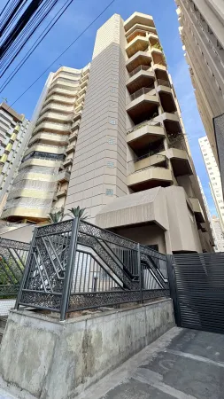 Edifício Zurick Plaza