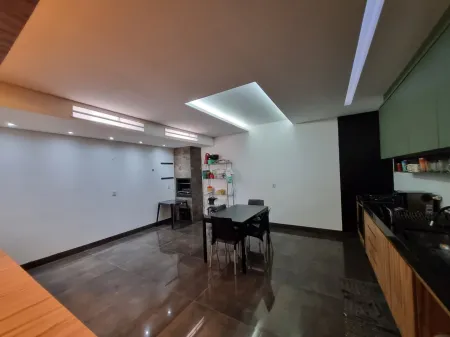 Sobrado Residencial Solar das Flores