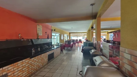 Casa Comercial No Setor Coimbra