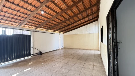 Casa Residencial Village Garavelo
