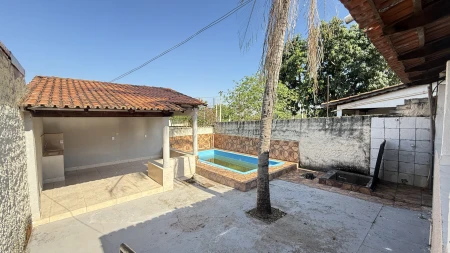 Casa Residencial Village Garavelo