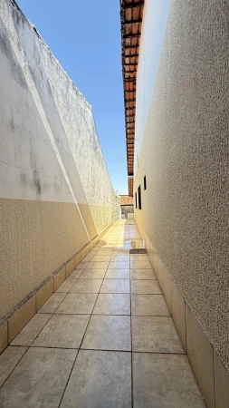 Casa Residencial Village Garavelo