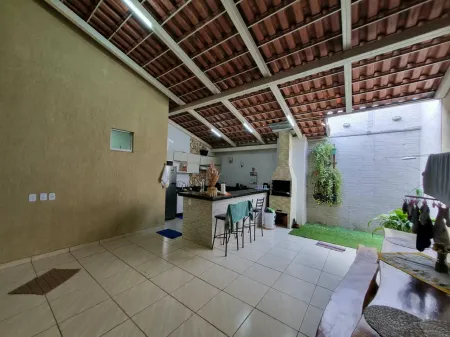Casa Residencial Flores de Goiás