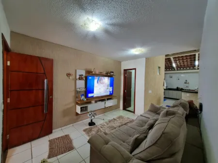 Casa Residencial Flores de Goiás