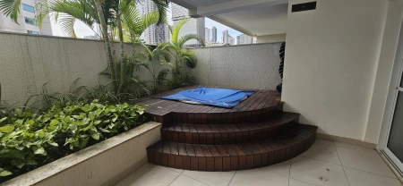 Flat Lounge 22