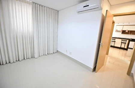 Panoramic Residence
