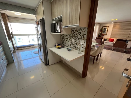 Moment Living Square