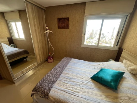 Moment Living Square