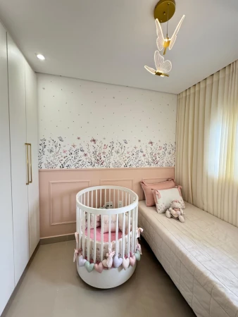 Flow Residence