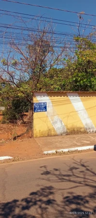 Terreno com Casa Vale das Brisas