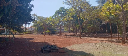Terreno com Casa Vale das Brisas