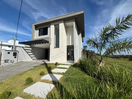 Casa Jardins Nápoles