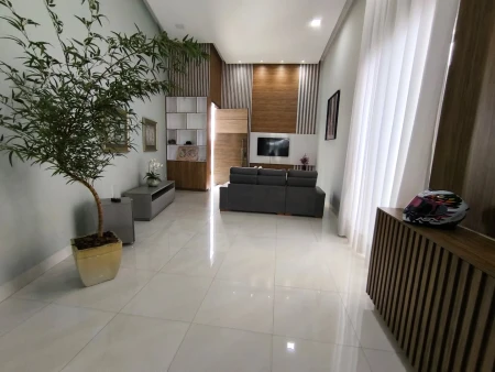 Casa Jardim Veneza