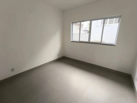 Sobrado Villa Rica Royal