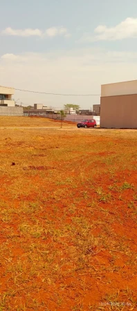 Lote Parqville Quaresmeira