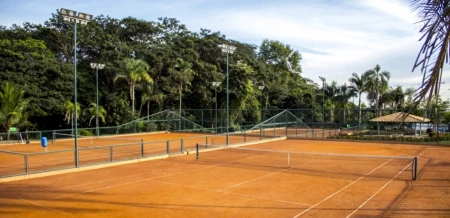 Sobrado Jardins Madri