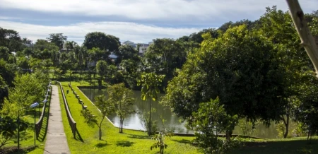 Sobrado Jardins Madri