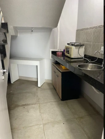 Prédio Comercial Água Branca