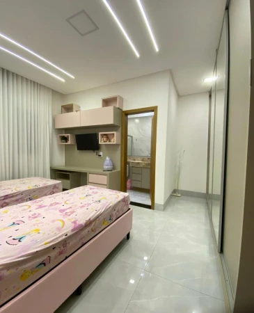 Casa Térrea Condomínio Copacabana