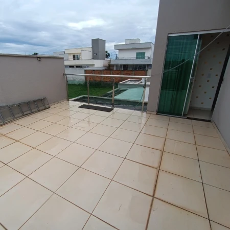 Sobrado Jardim Veneza