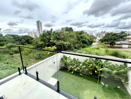 Sobrado Jardim Atlântico