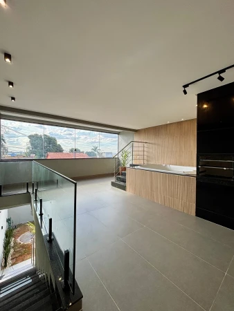 Sobrado Village Garavelo
