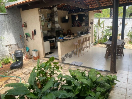 Sobrado Setor Jaó