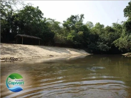 Chácara em Indiara
