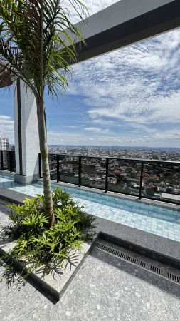 Opus Gyro Rooftop