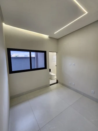 Casa Jardins Parma