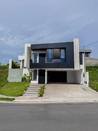 Sobrado Jardins Bolonha
