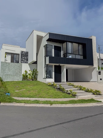 Sobrado Jardins Bolonha