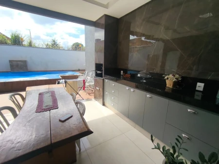 Casa no Morada do Bosque