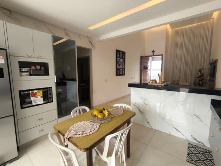 Casa no Morada do Bosque